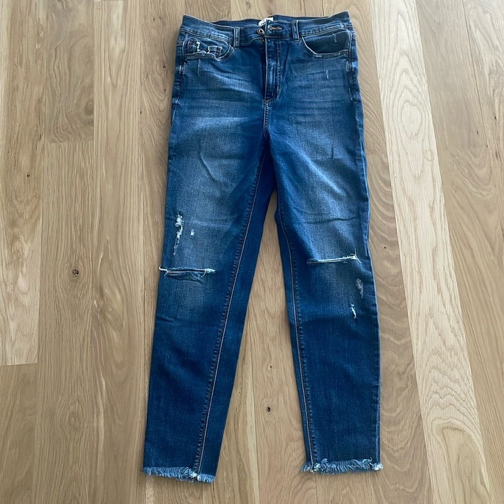 Sneak Peek skinny jeans, stretchy, size 11/30. Gently worn